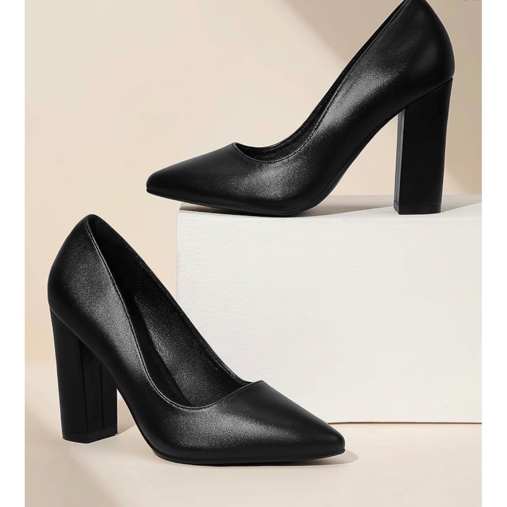 IDIFU Women Black Pointed Toe Block Heel Pumps Office Dress Shoes Size 5.5